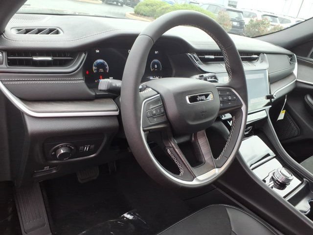 New 2026 Jeep Grand Cherokee L 4WD image 6