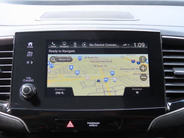 Certified 2024 Honda Passport Black Edition image 19