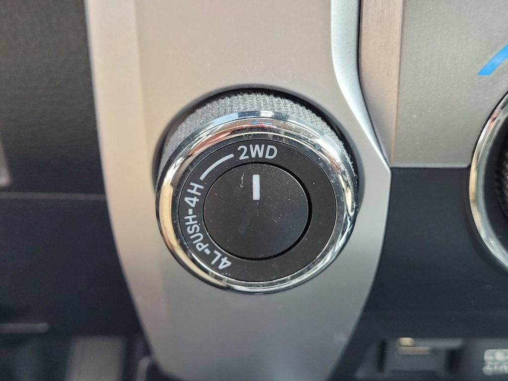Used 2021 Toyota Tundra Limited w/ Limited Premium Package AWD/4WD image 20