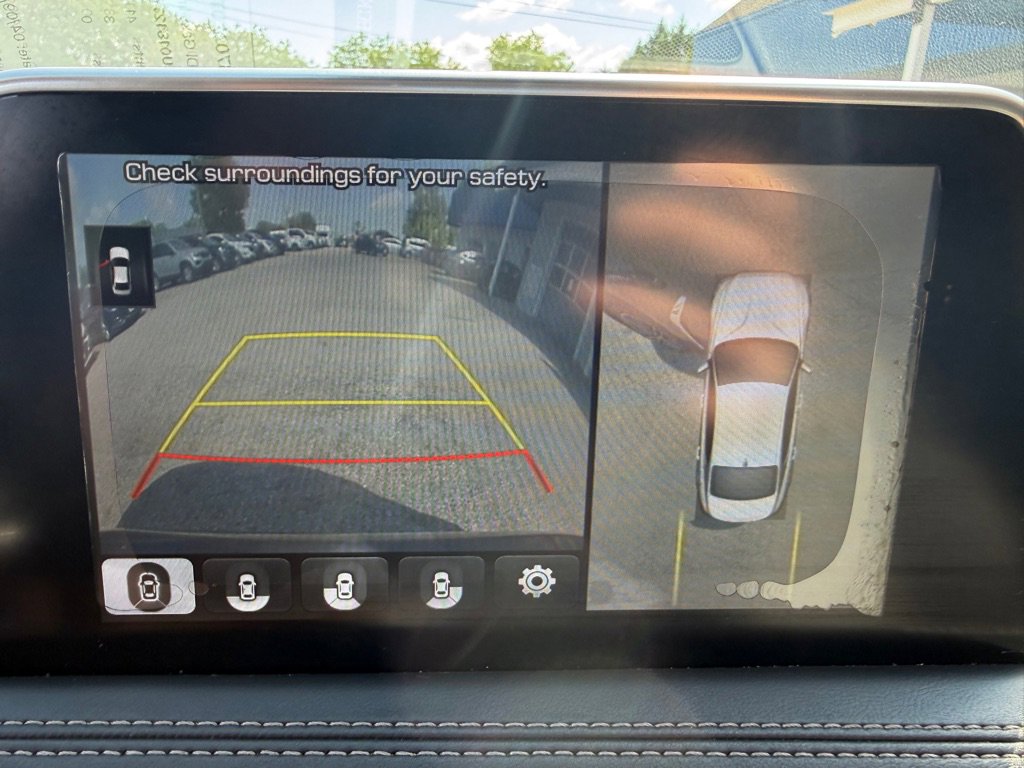 Used 2019 Genesis G70 2.0T Advanced w/ Prestige Package AWD/4WD image 22