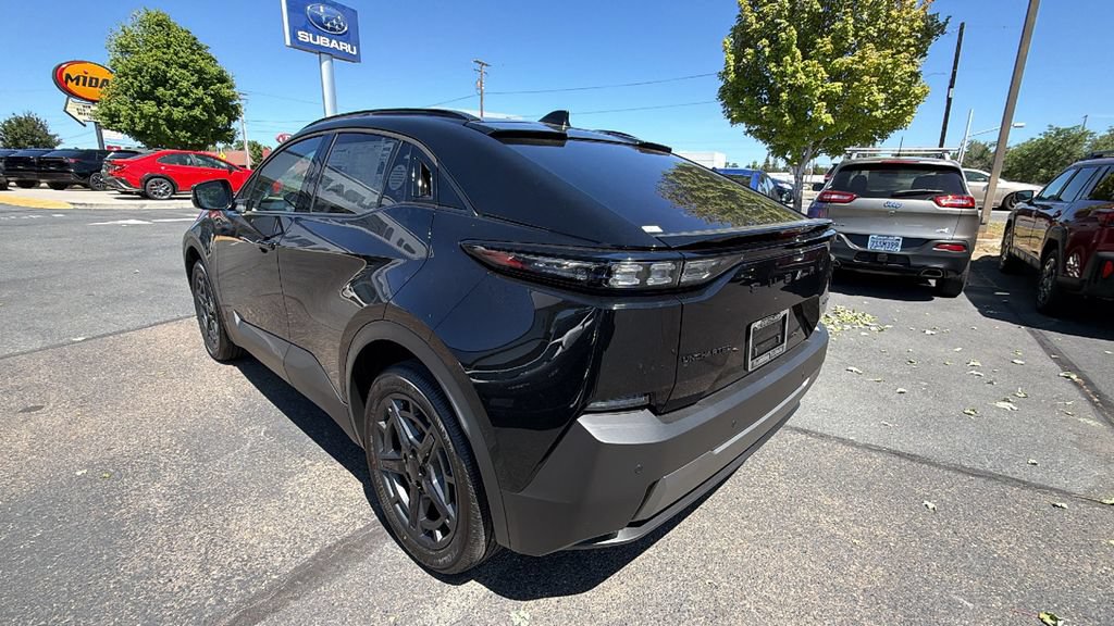 New 2026 Subaru Uncharted AWD image 6