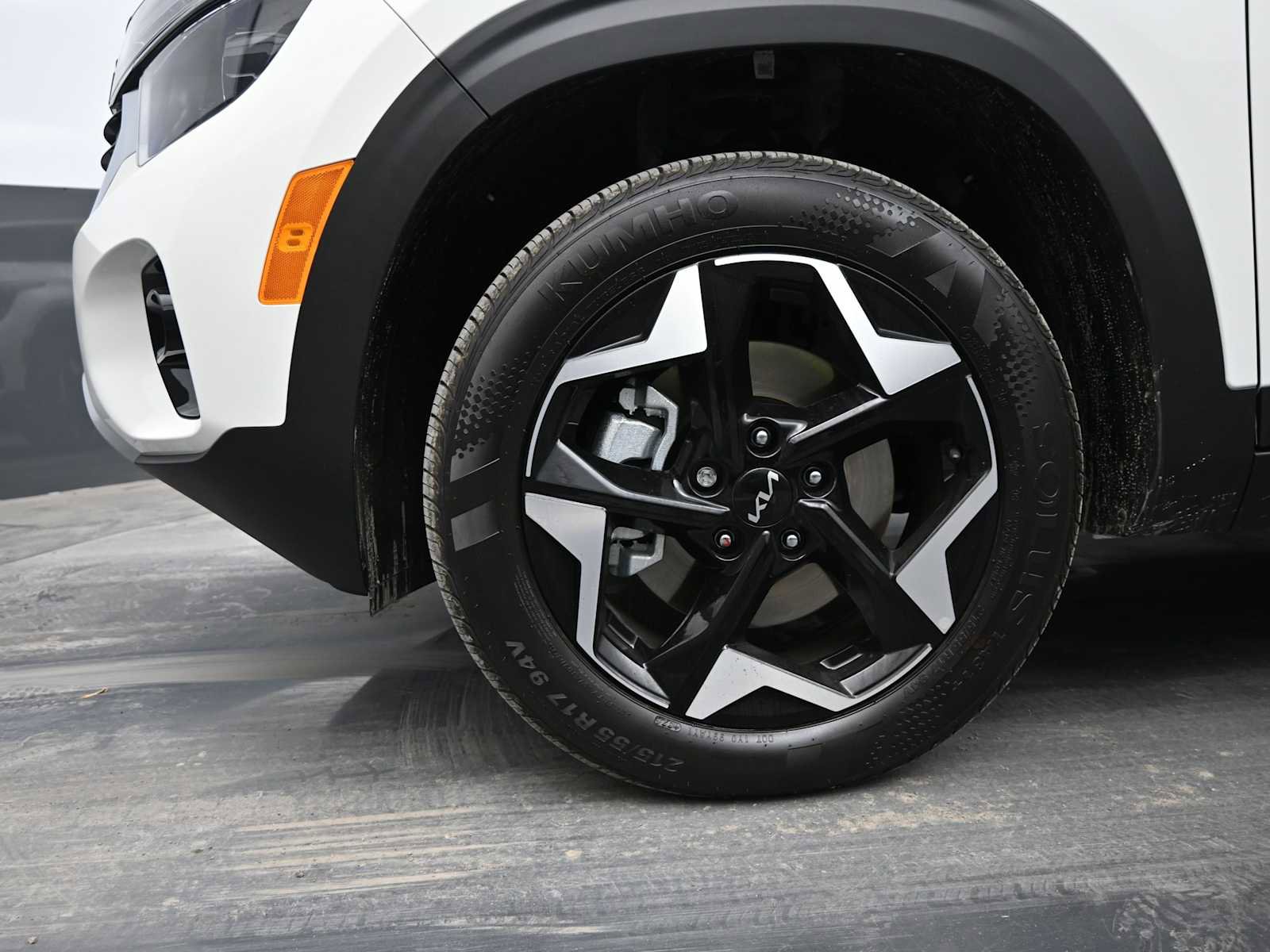 Used 2025 Kia Seltos S image 10