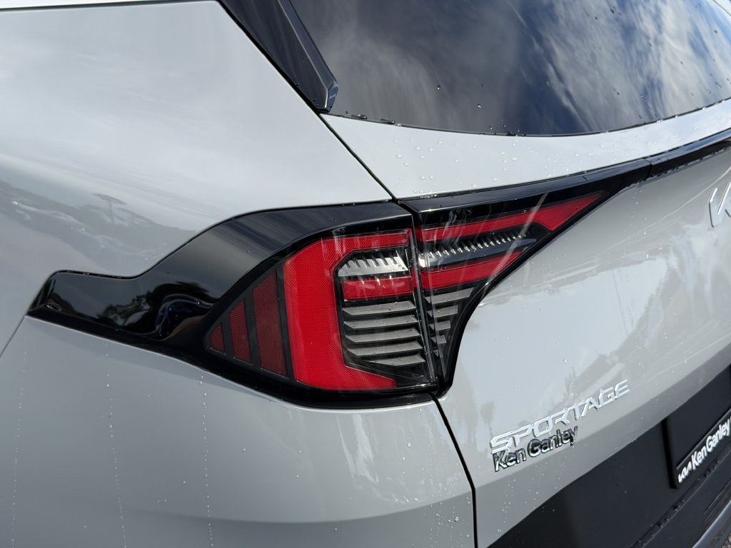 New 2027 Kia Sportage EX AWD/4WD image 11