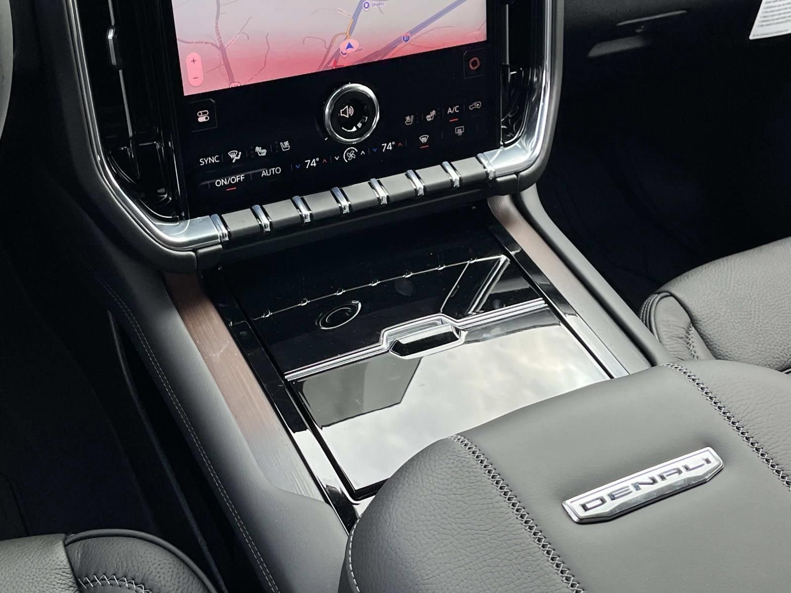 New 2026 GMC Yukon Denali w/ Denali Reserve Package image 15