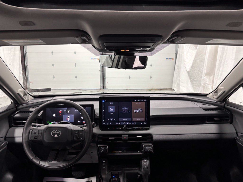 Used 2026 Toyota RAV4 Limited AWD/4WD image 37