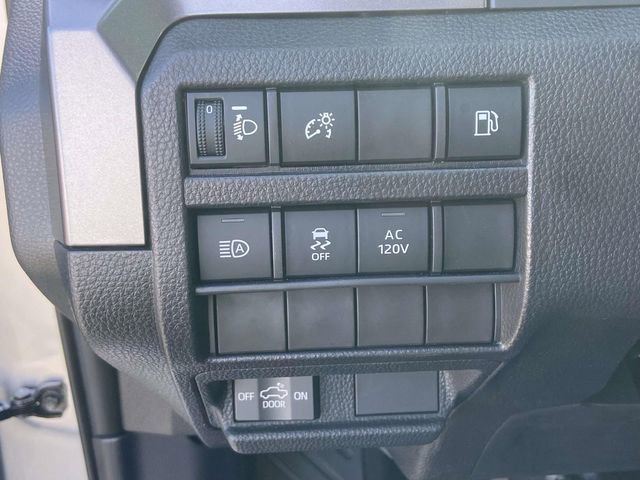 Used 2025 Toyota Tacoma TRD Off-Road image 30