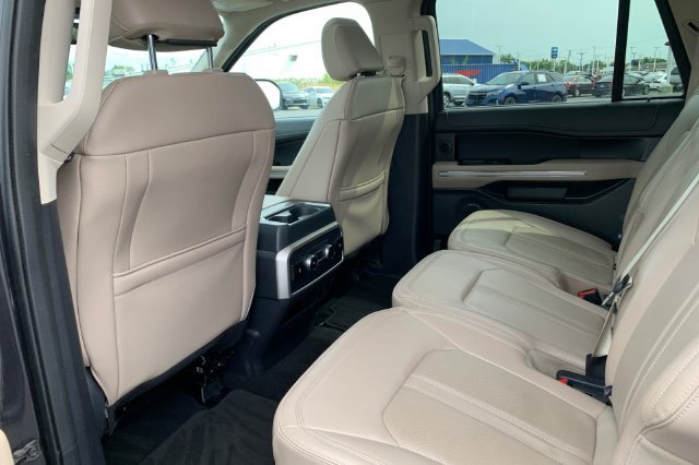 Used 2024 Ford Expedition Max Limited AWD/4WD image 14