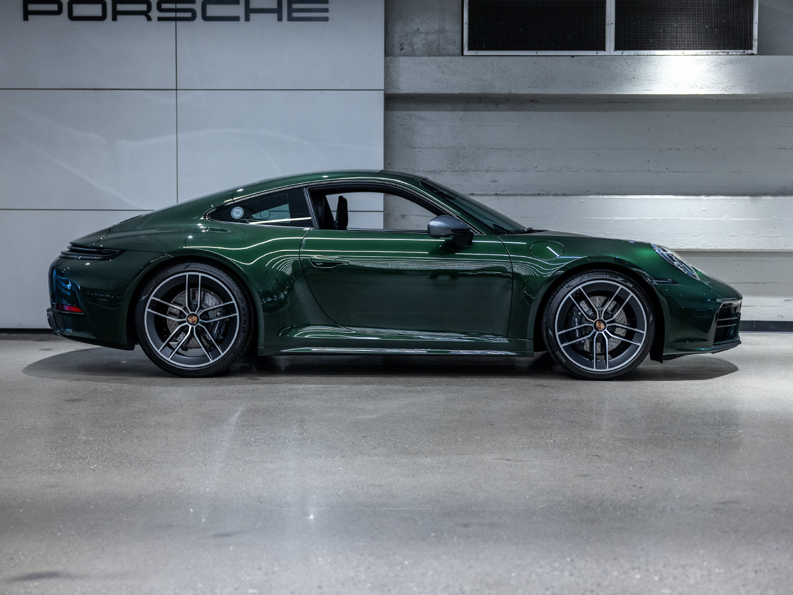 Certified 2026 Porsche 911 Carrera T RWD image 16