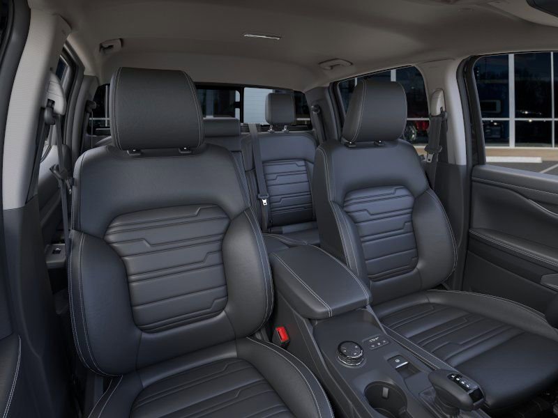 Used 2025 Ford Ranger Lariat w/ FX4 Off-Road Package image 17