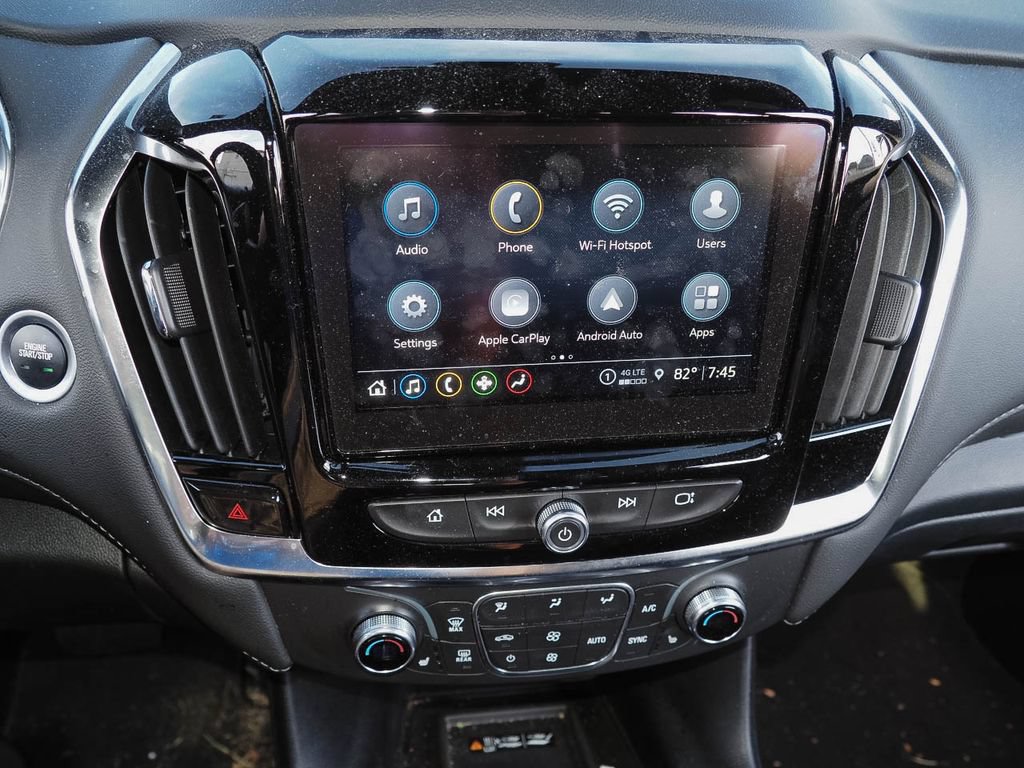 Used 2023 Chevrolet Traverse LT FWD image 9