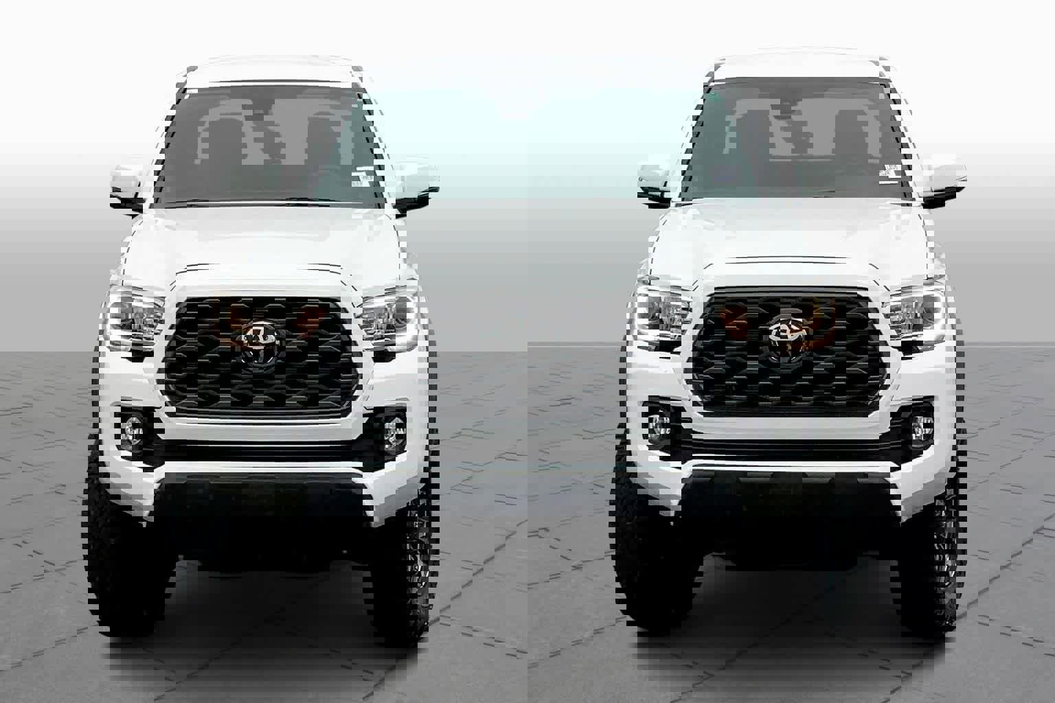 Used 2020 Toyota Tacoma TRD Off-Road image 4