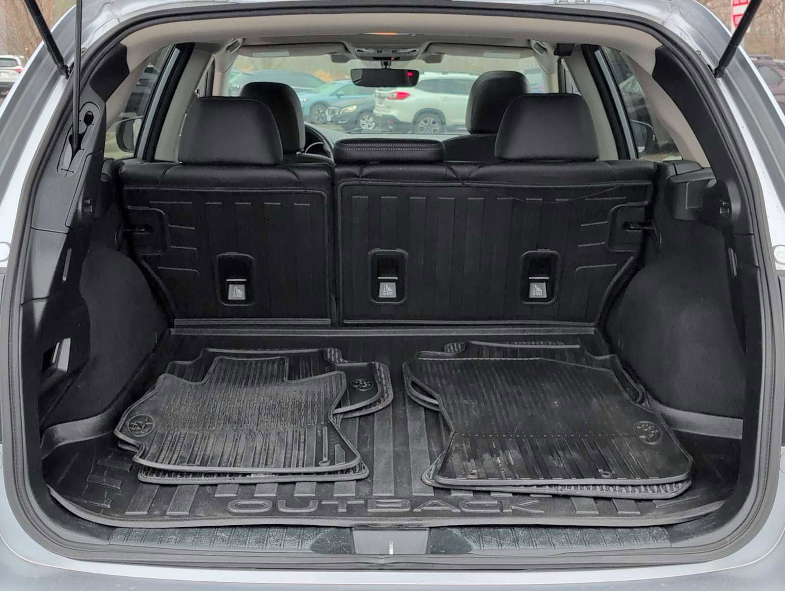 Used 2018 Subaru Outback 2.5i Limited image 34