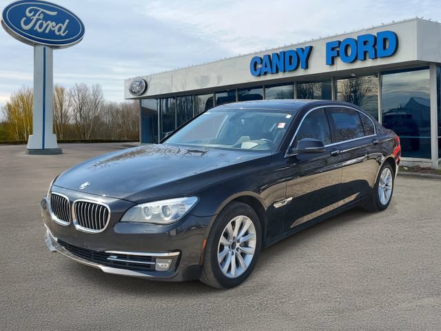 Used 2013 BMW 740Li xDrive AWD/4WD image 2