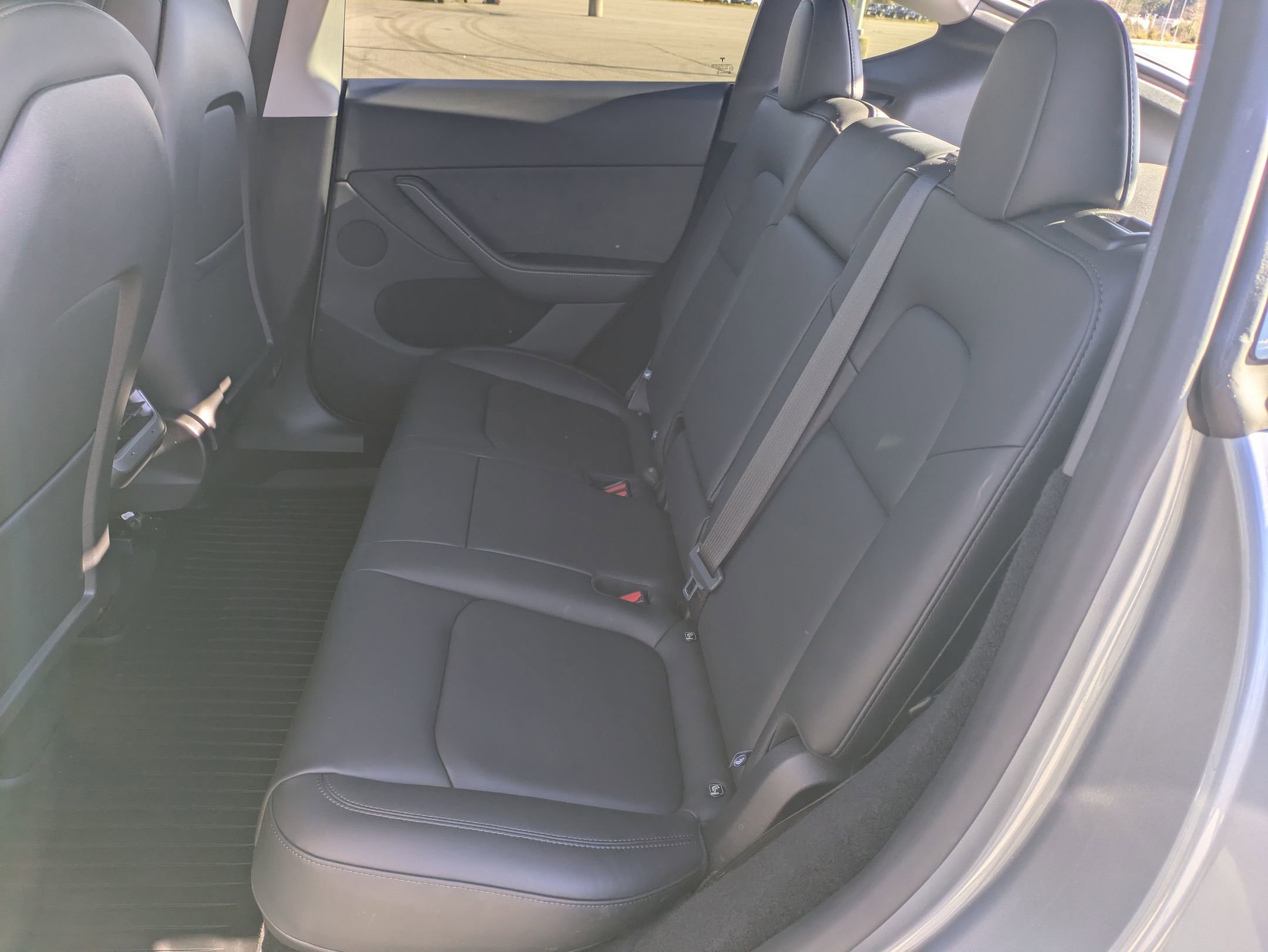 Used 2025 Tesla Model Y Long Range image 21