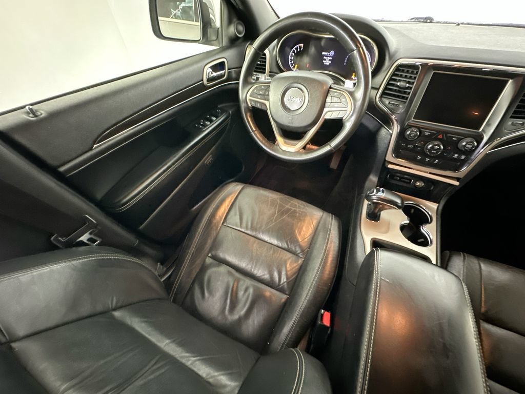 Used 2015 Jeep Grand Cherokee Limited RWD image 9