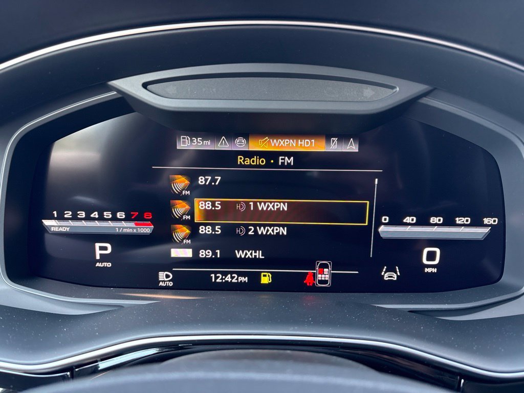 New 2027 Audi SQ8 Prestige AWD/4WD image 23
