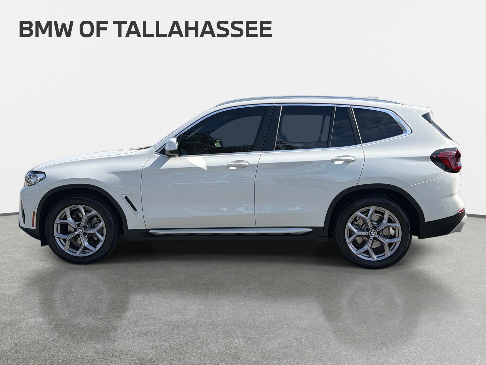 Used 2023 BMW X3 sDrive30i w/ Premium Package RWD image 8