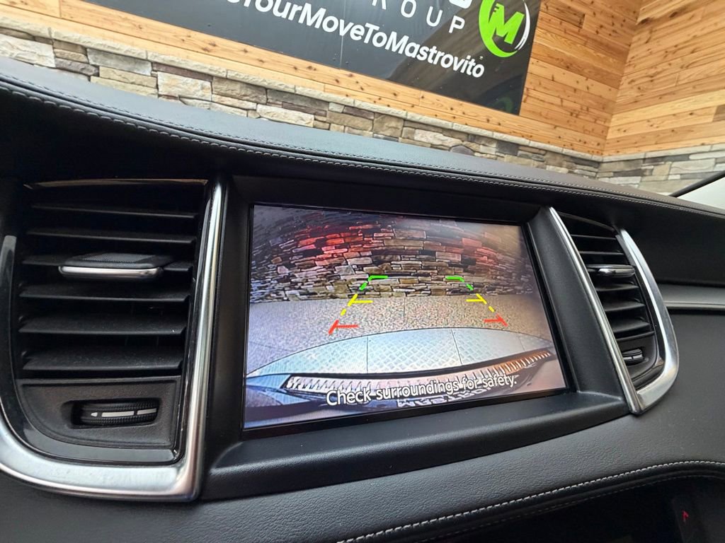 Used 2019 INFINITI QX50 Luxe w/ Navigation Package AWD/4WD image 22