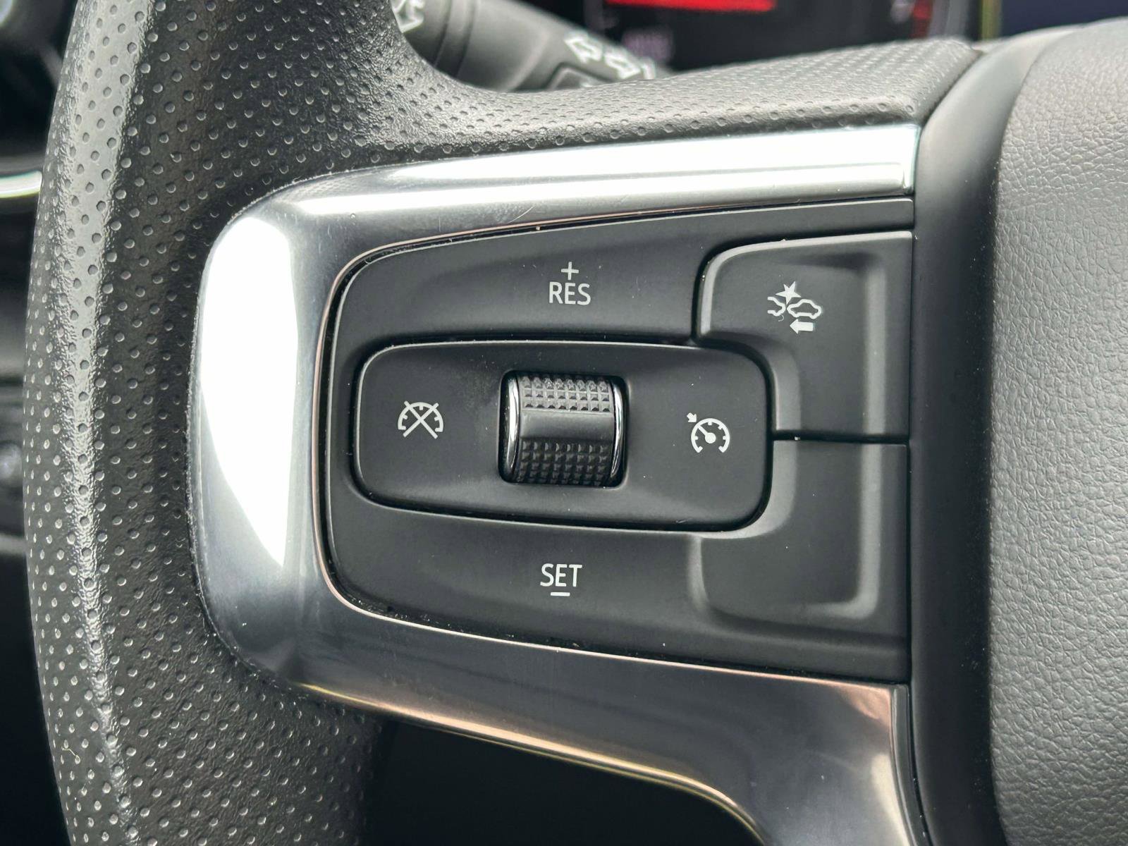 Used 2024 Chevrolet Blazer LT w/ Convenience Package image 22