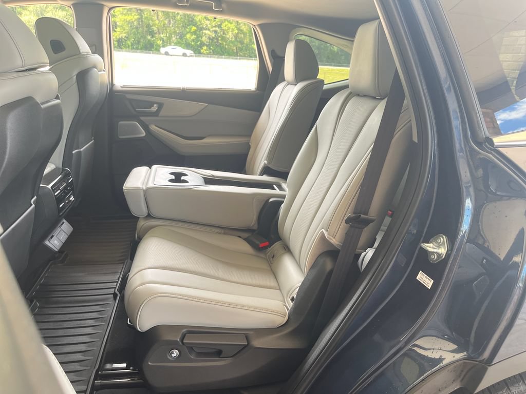 Used 2025 Acura MDX w/ Technology Package FWD image 24