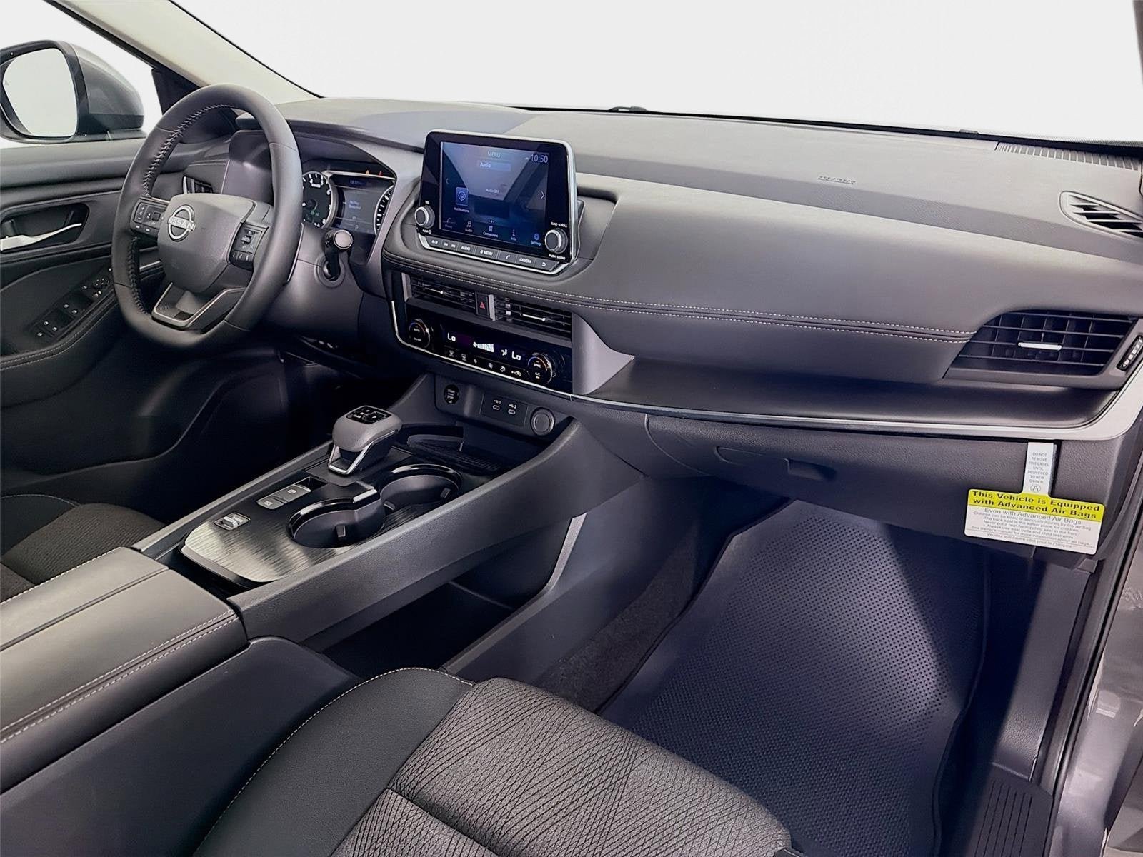 Certified 2026 Nissan Rogue SV FWD image 26