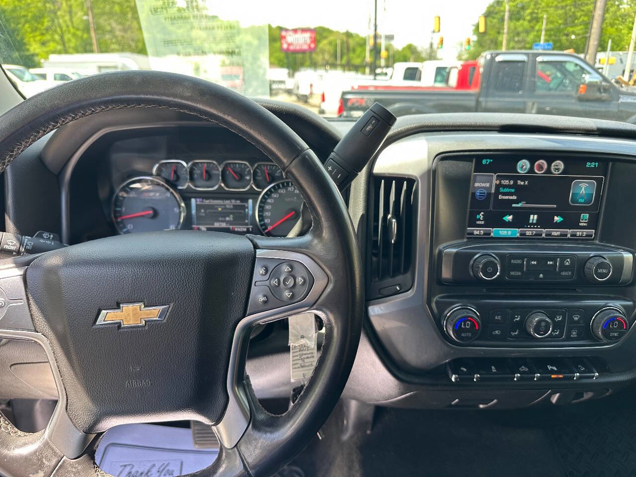 Used 2015 Chevrolet Silverado 2500 LT w/ LT Convenience Package AWD/4WD image 12