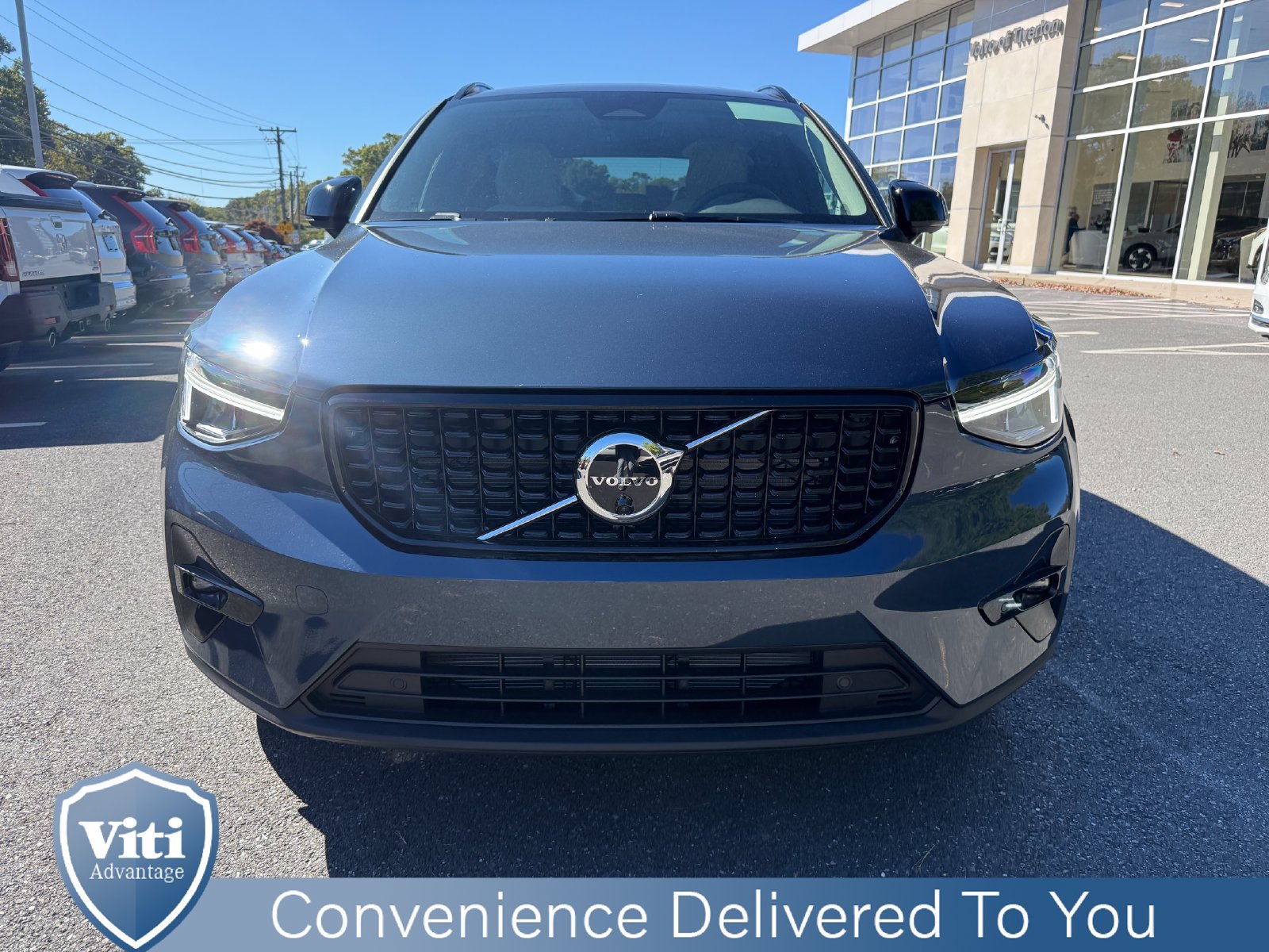 New 2026 Volvo XC40 B5 Plus w/ Protection Package Premier AWD/4WD image 3