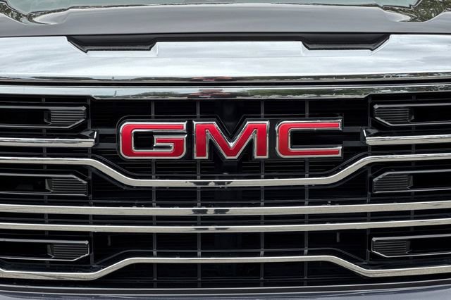 Used 2022 GMC Sierra 1500 SLT w/ SLT Premium Package AWD/4WD image 49