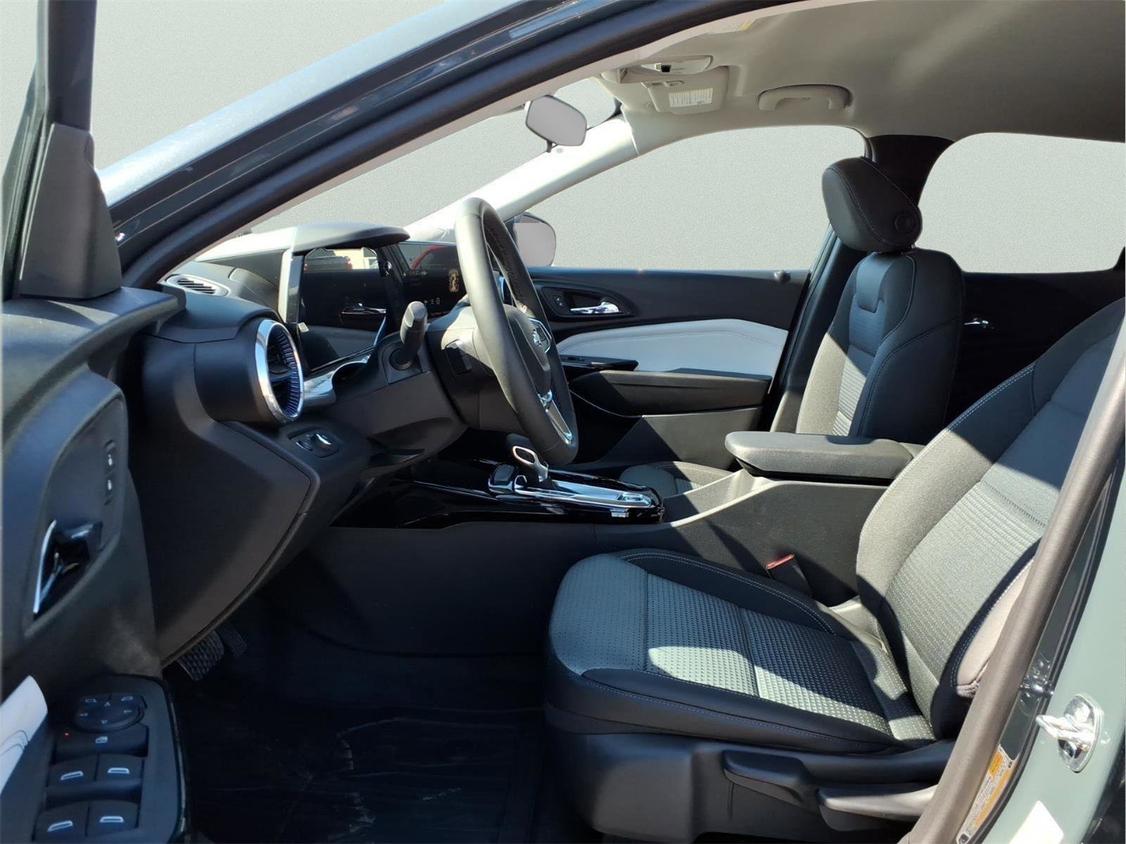 New 2026 Chevrolet Trax LT image 13