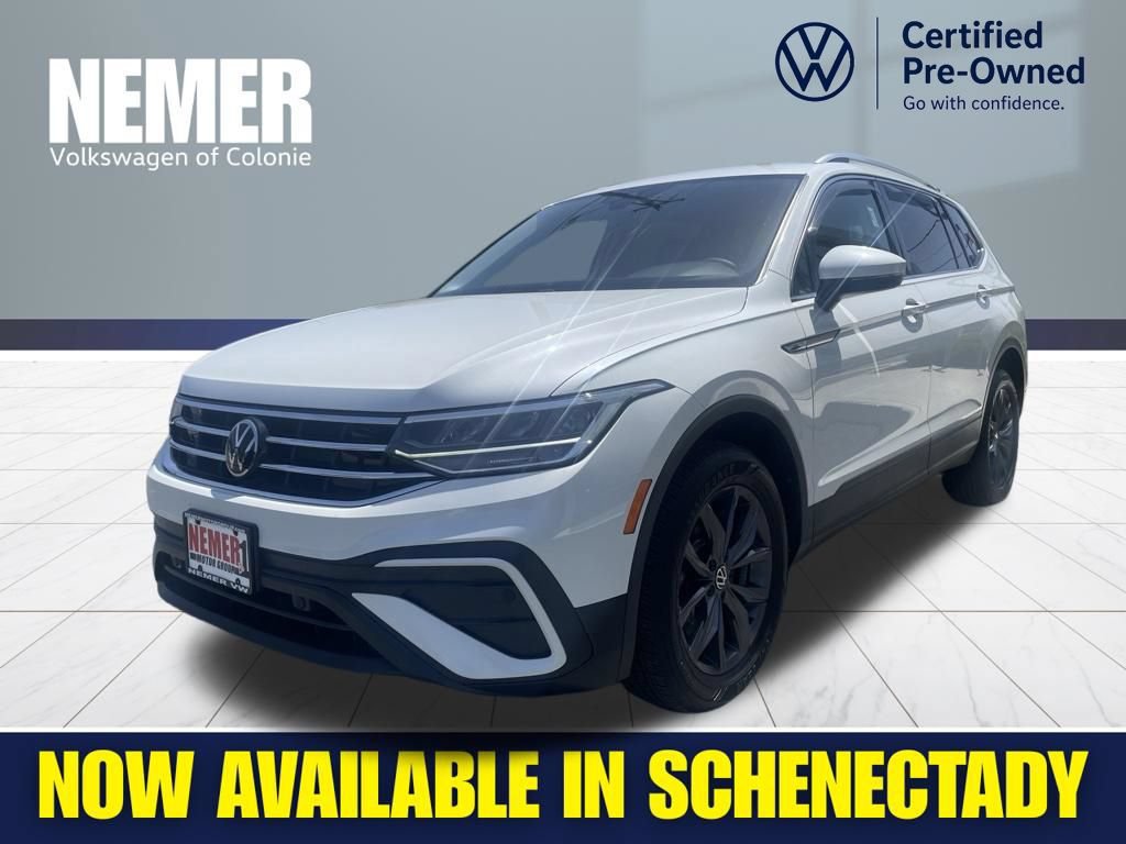 Certified 2023 Volkswagen Tiguan SE AWD/4WD image 1