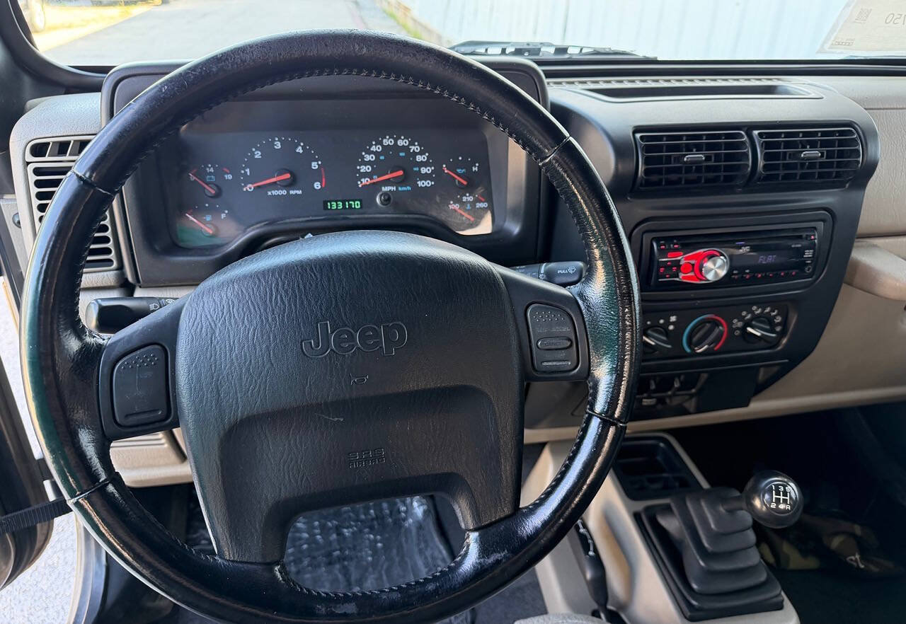 Used 2003 Jeep Wrangler X AWD/4WD image 17
