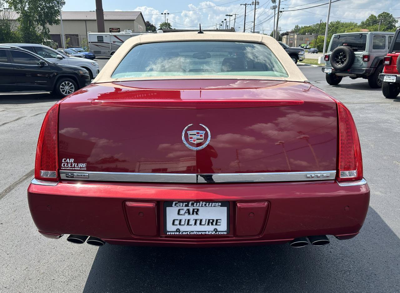 Used 2008 Cadillac DTS FWD image 15