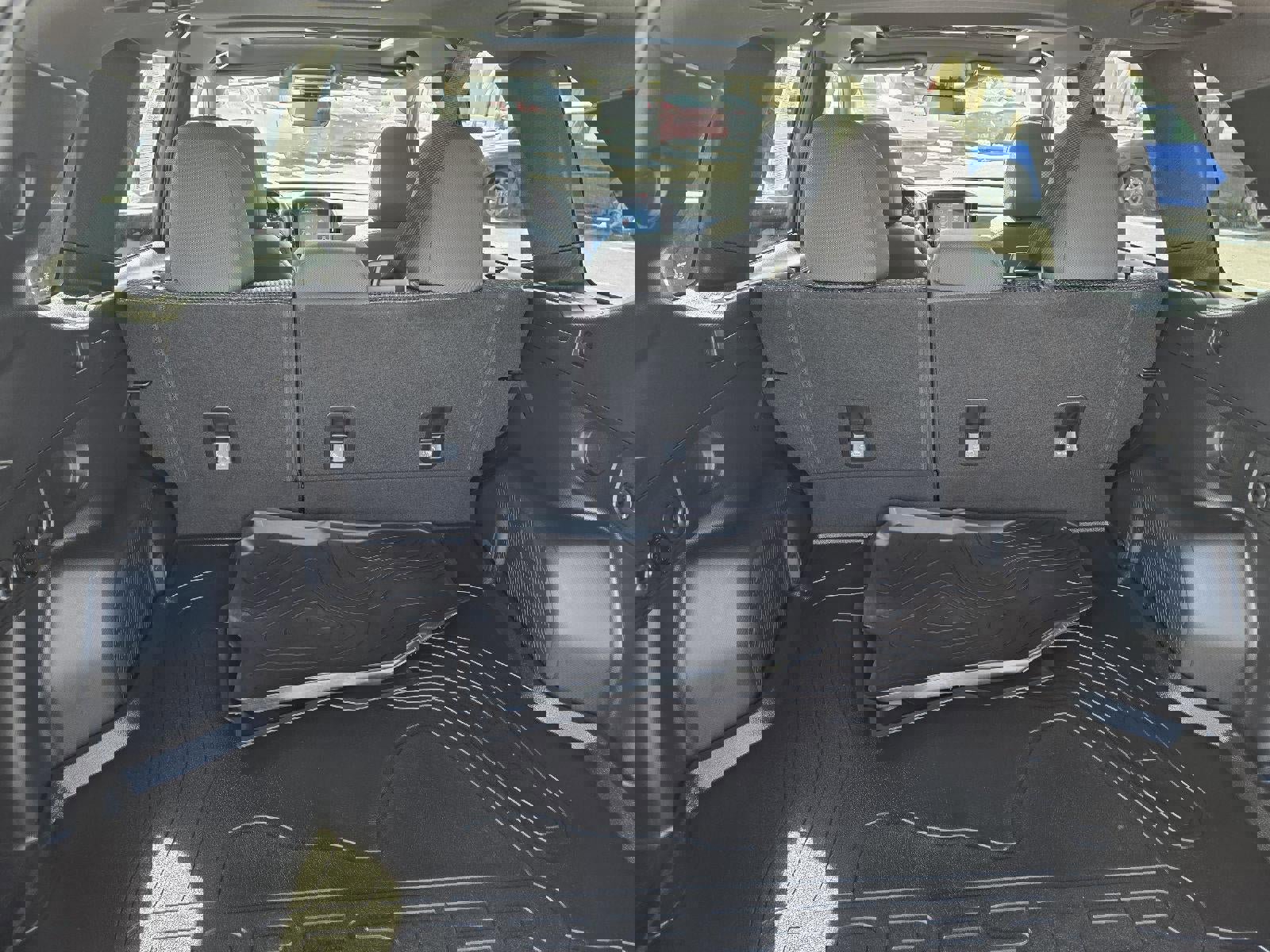 Used 2025 Subaru Forester Premium w/ Convenience Package #1 image 12