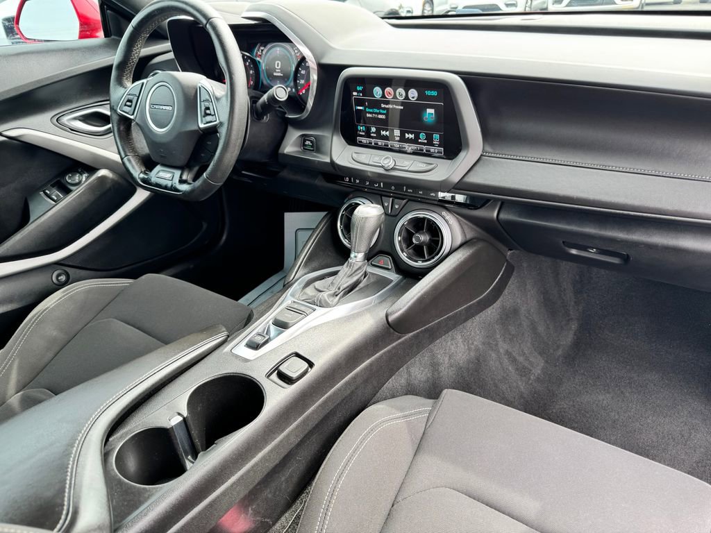 Used 2018 Chevrolet Camaro SS RWD image 12