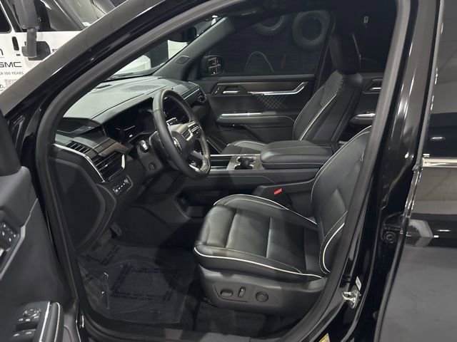 Used 2024 GMC Acadia Denali AWD/4WD image 11