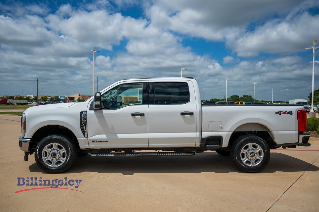 Used 2025 Ford F250 XLT AWD/4WD image 4