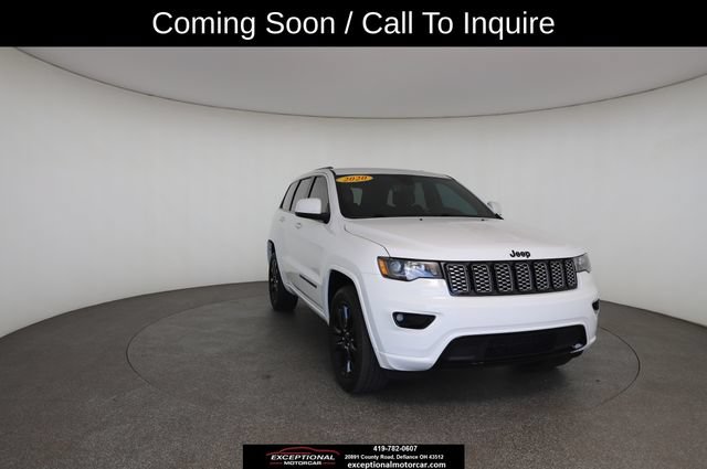 Used 2020 Jeep Grand Cherokee Altitude AWD/4WD image 29
