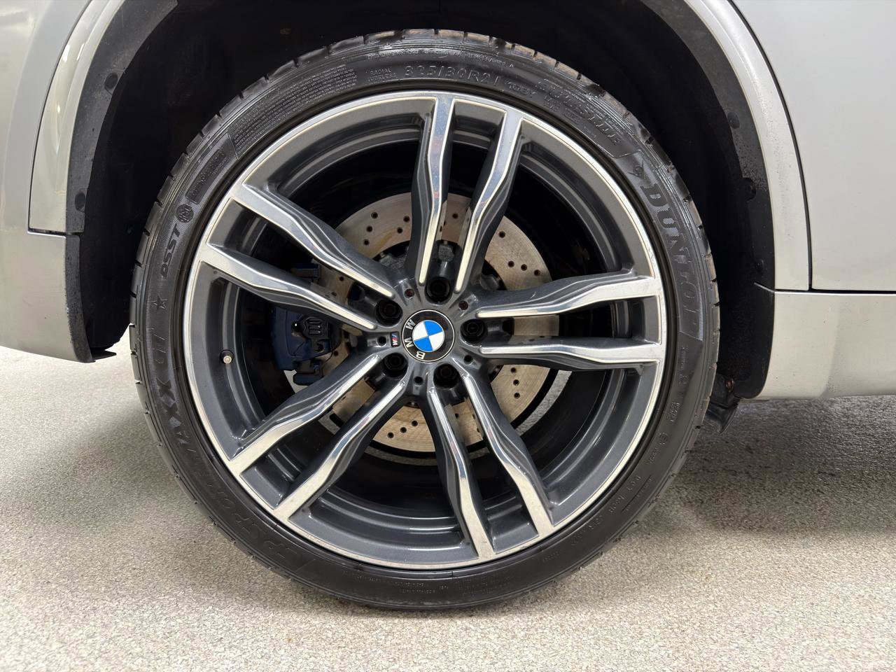 Used 2015 BMW X5 M w/ Premium Package image 42