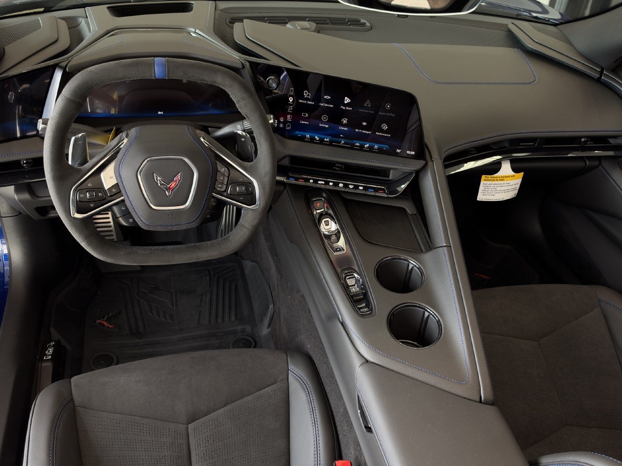 New 2027 Chevrolet Corvette Grand Sport w/ Stealth Interior Trim Package RWD image 12
