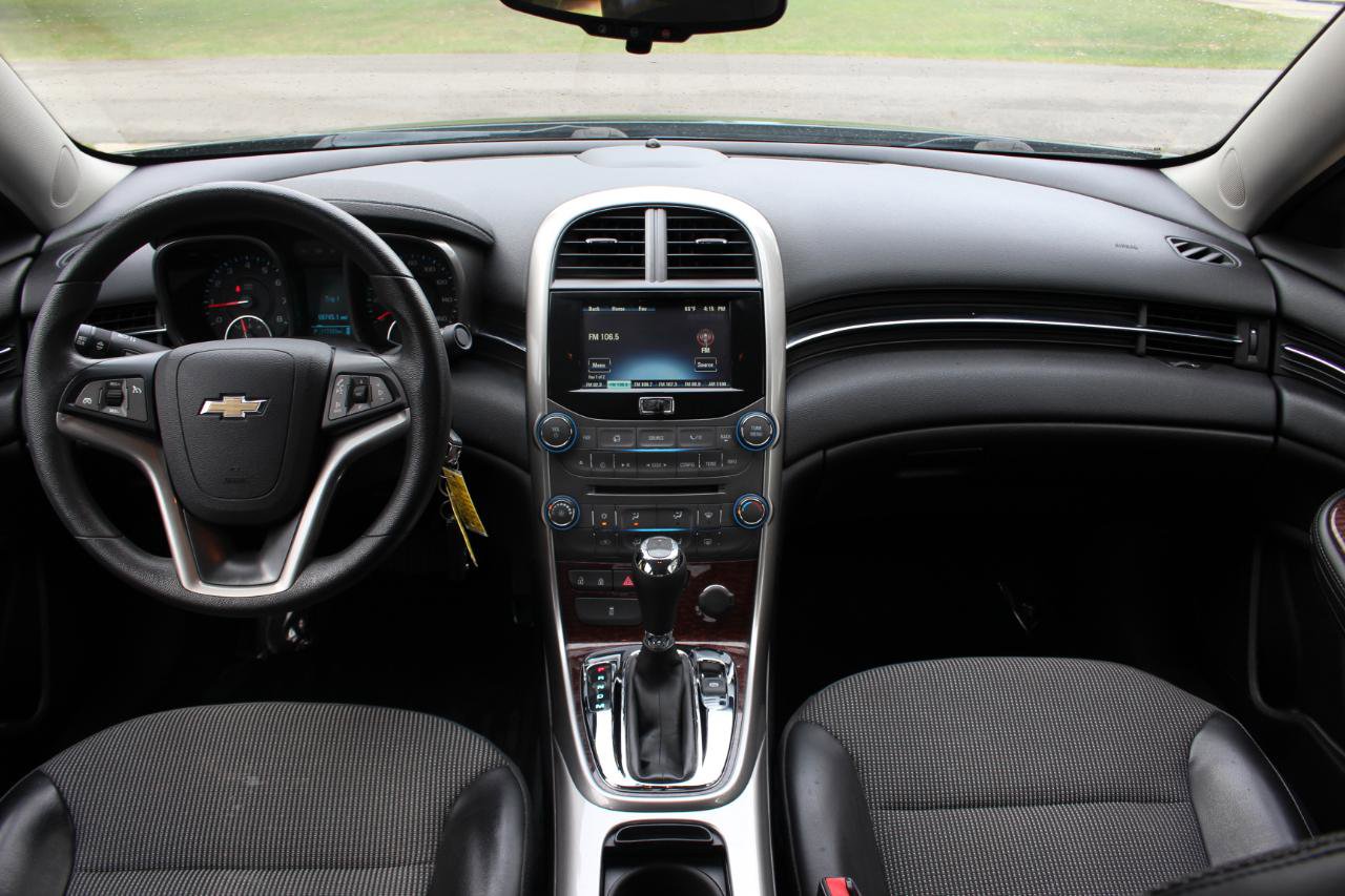 Used 2013 Chevrolet Malibu LT FWD image 35
