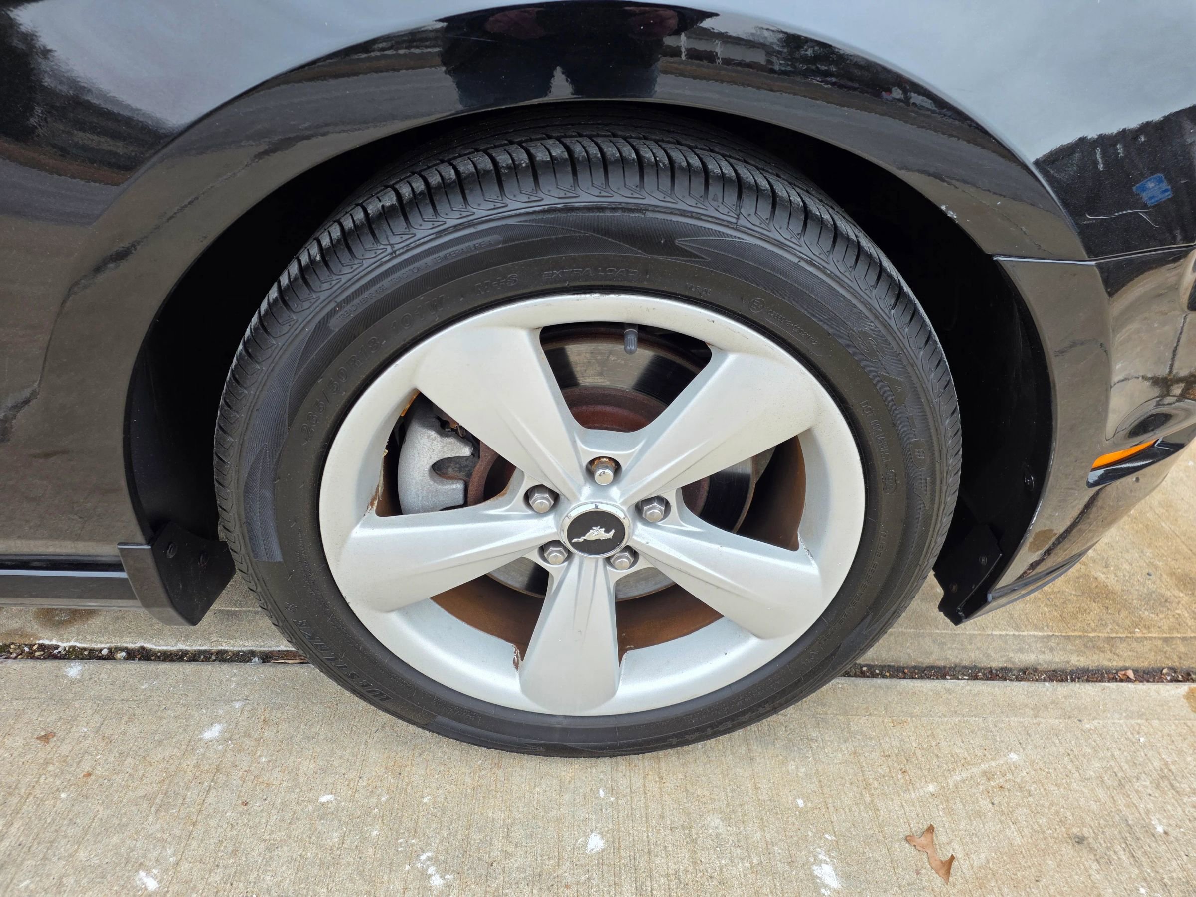 Used 2014 Ford Mustang GT RWD image 23