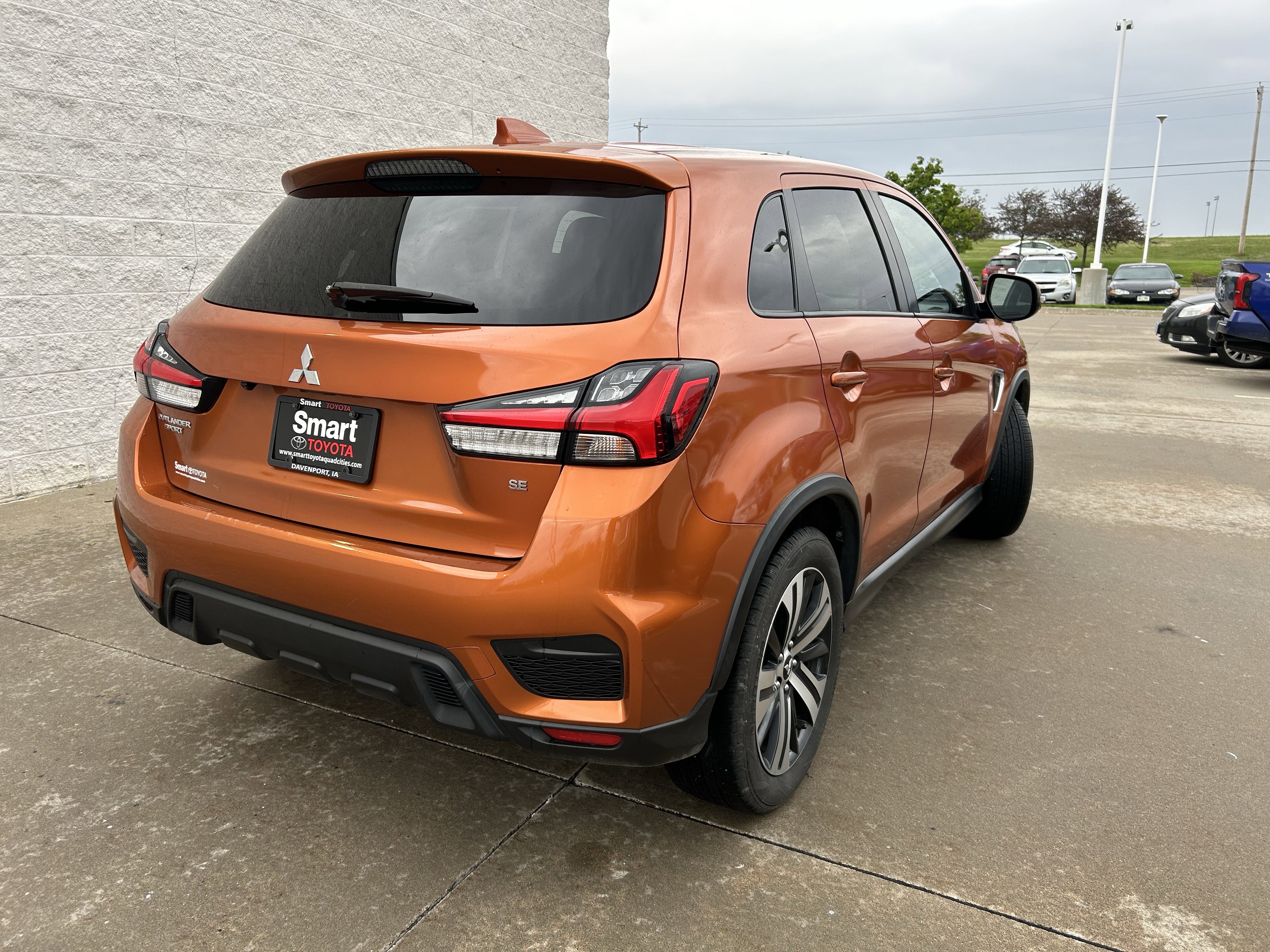 Used 2020 Mitsubishi Outlander Sport SE FWD image 6
