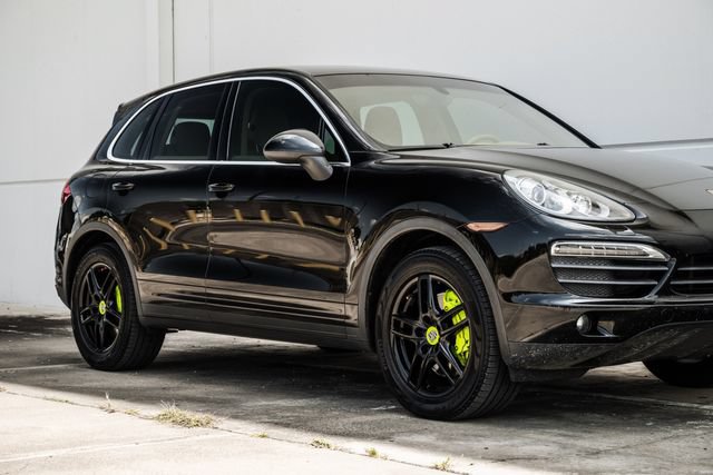 Used 2014 Porsche Cayenne S AWD/4WD image 55