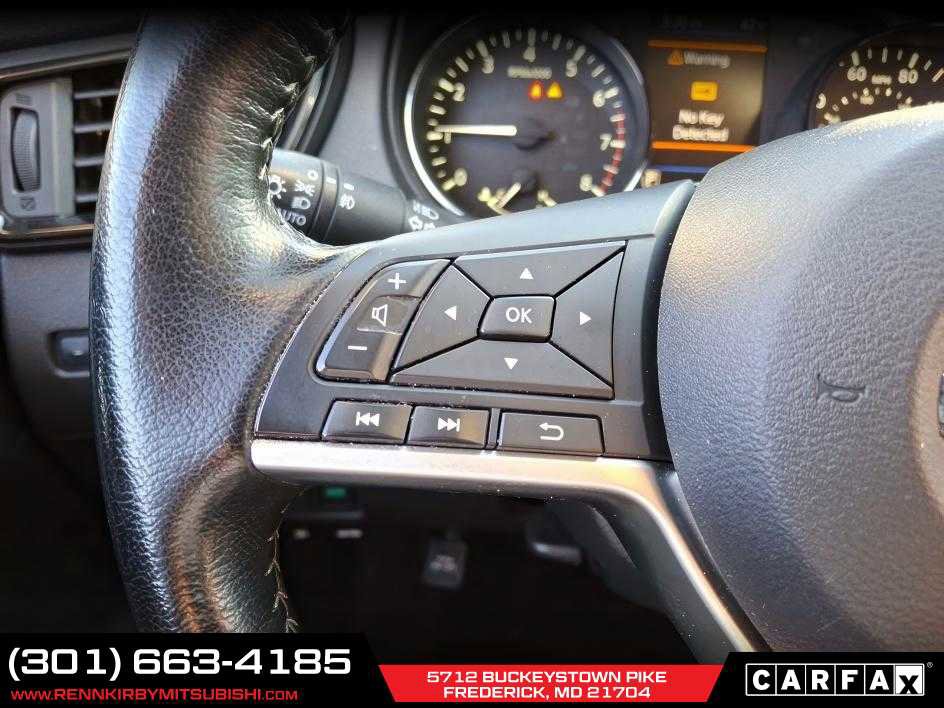 Used 2020 Nissan Rogue Sport SV w/ All-Weather Package image 38