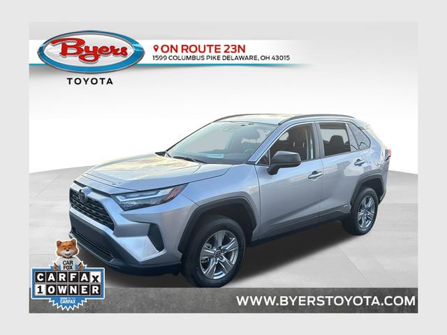 Used 2025 Toyota RAV4 LE AWD/4WD image 1