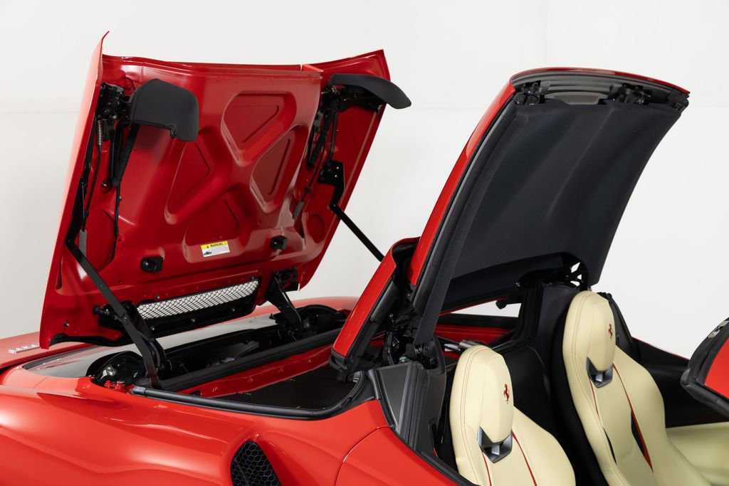 Used 2024 Ferrari 296 GTS image 23