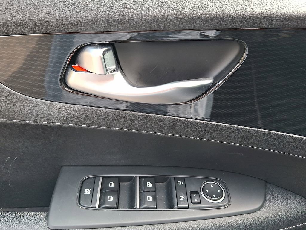 Certified 2023 Kia Forte GT-Line w/ GT-Line Premium Package image 2