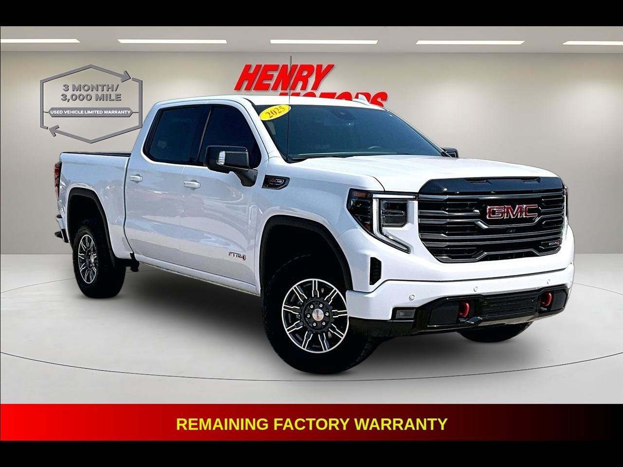 Used 2025 GMC Sierra 1500 AT4 AWD/4WD image 1