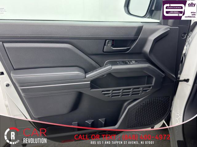 Used 2024 Toyota Tacoma SR image 37