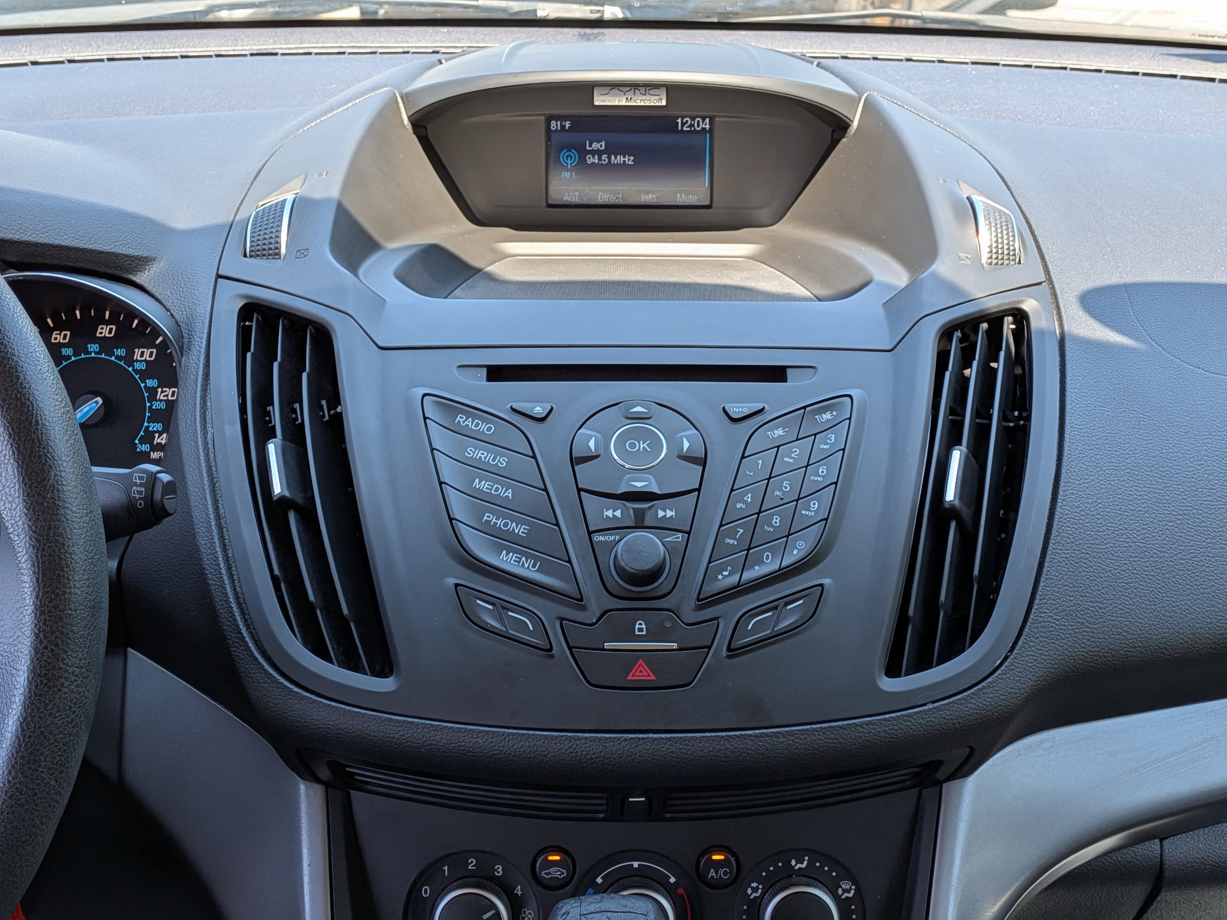 Used 2015 Ford Escape SE image 20